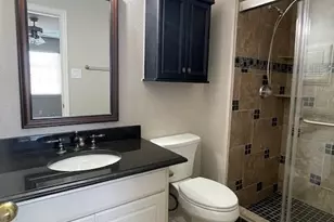 9705 Raven Ln, Irving, TX 75063 - Photo 23