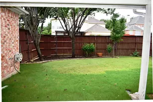 9705 Raven Ln, Irving, TX 75063 - Photo 31
