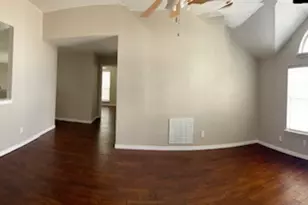 9705 Raven Ln, Irving, TX 75063 - Photo 25