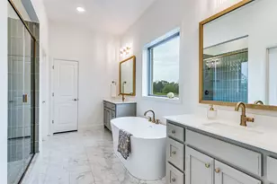 912 Triple Crown Ct, Willow Park, TX 76087 - Photo 9