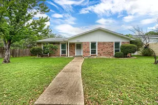1837 Paxton Dr, Carrollton, TX 75007 - Photo 27