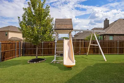 532 Thompson, Van Alstyne, TX 75495 - Photo 29