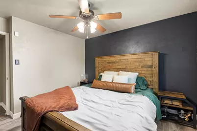 5044 Shannon Drive, The Colony, TX 75056 - Photo 15