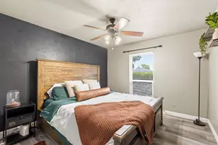 5044 Shannon Dr, The Colony, TX 75056 - Photo 13