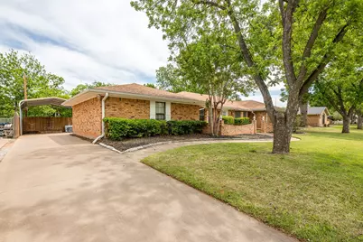 4401 Shady Lane, Wichita Falls, TX 76309 - Photo 3
