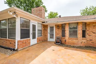 4401 Shady Ln, Wichita Falls, TX 76309 - Photo 7