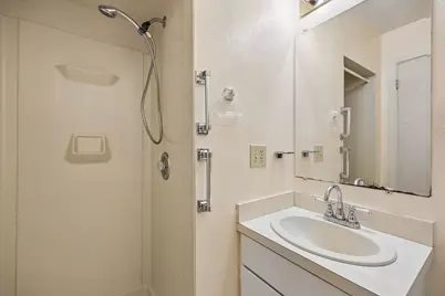 10639 Longmeadow Drive, Dallas, TX 75238 - Photo 21
