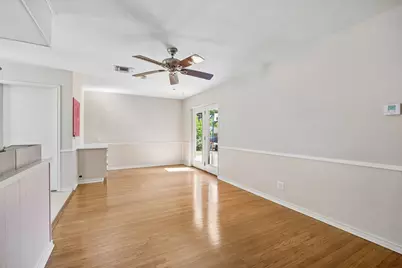 10639 Longmeadow Drive, Dallas, TX 75238 - Photo 13