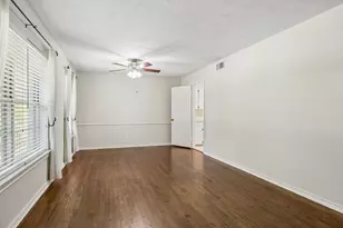 10639 Longmeadow Dr, Dallas, TX 75238 - Photo 3