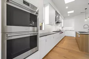 3832 Blue Trace Ln, Farmers Branch, TX 75244 - Photo 17