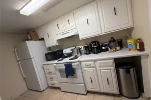 8560 Park Ln, Dallas, TX 75231 - Photo 15