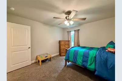 619 Mansfield Road, Cleburne, TX 76031 - Photo 11