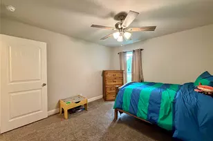 619 Mansfield Rd, Cleburne, TX 76031 - Photo 11