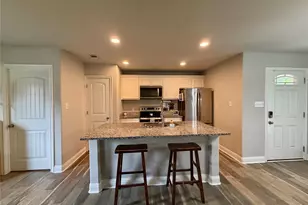 619 Mansfield Rd, Cleburne, TX 76031 - Photo 3