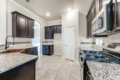 14805 Gilley Lane, Fort Worth, TX 76052 - Photo 11