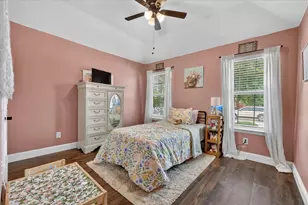 833 Rutherford Dr, Crowley, TX 76036 - Photo 13