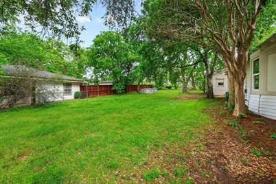 537 E Sears Street, Denison, TX 75021 - Photo 29