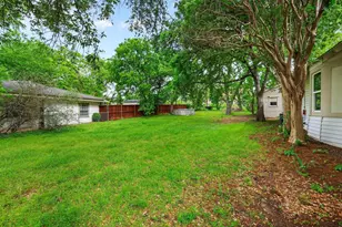 537 E Sears St, Denison, TX 75021 - Photo 29