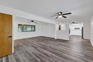 1024 Eunice St, Hurst, TX 76053 - Photo 7