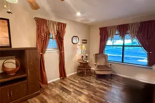 300 Denton Ct, Collinsville, TX 76233 - Photo 15