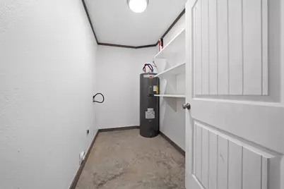 321 Avenue B #B, Walnut Springs, TX 76690 - Photo 7