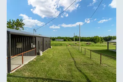 321 Avenue B #B, Walnut Springs, TX 76690 - Photo 23