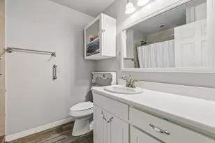 8914 Eustis Ave, Dallas, TX 75218 - Photo 19