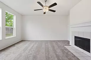 725 Parkford Ln, Arlington, TX 76001 - Photo 9