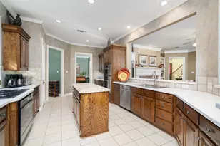 8145 Rosemont Dr, Plano, TX 75025 - Photo 15