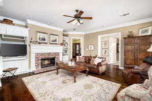 8145 Rosemont Dr, Plano, TX 75025 - Photo 11
