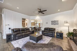 5909 Fairmount Dr, Plano, TX 75093 - Photo 9