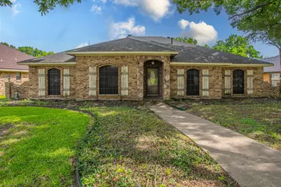 3302 Oxford Drive, Rowlett, TX 75088 - Photo 1