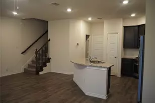 2407 Klamath Dr, Lewisville, TX 75056 - Photo 7