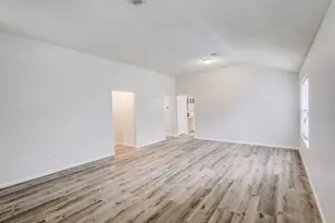 7133 Amber Dr, Dallas, TX 75241 - Photo 3