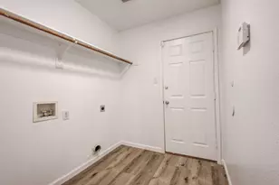 7133 Amber Dr, Dallas, TX 75241 - Photo 15