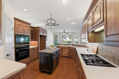 718 Morningside Drive, Mansfield, TX 76063 - Photo 15