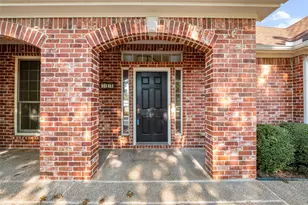 718 Morningside Dr, Mansfield, TX 76063 - Photo 5