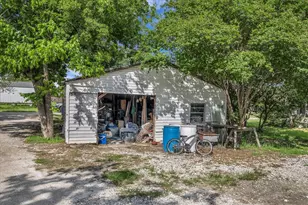 421 N Huey Ave W, Mount Calm, TX 76673 - Photo 19