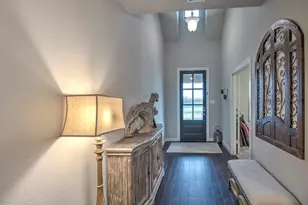 2504 Lakeside Dr, Aubrey, TX 76227 - Photo 3