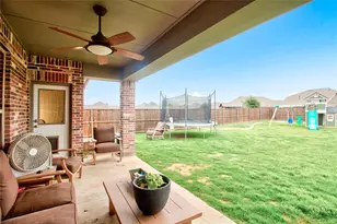 2504 Lakeside Dr, Aubrey, TX 76227 - Photo 31