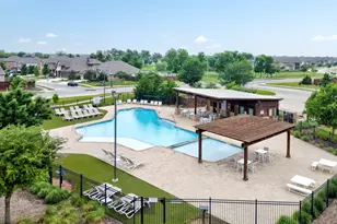 2504 Lakeside Dr, Aubrey, TX 76227 - Photo 39