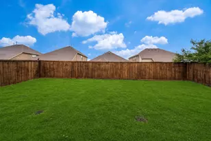 1612 Meadow Trail Ln, Aubrey, TX 76227 - Photo 23