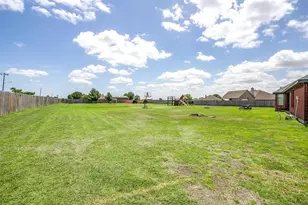 101 Springfield Ln, Red Oak, TX 75165 - Photo 37