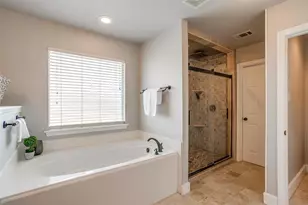 101 Springfield Ln, Red Oak, TX 75165 - Photo 25