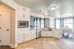 101 Springfield Ln, Red Oak, TX 75165 - Photo 13