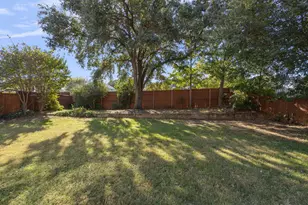 3428 Pembroke Pl, Bedford, TX 76021 - Photo 33