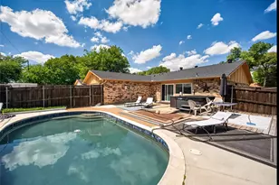 817 Oakland St, Grand Prairie, TX 75052 - Photo 35