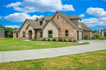 341 Oak Meadow Lane, Weatherford, TX 76085 - Photo 1