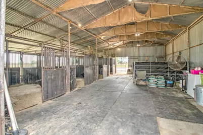 3781 Fm 151, Whitewright, TX 75491 - Photo 29