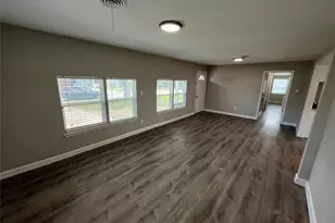 12645 Hallum St, Dallas, TX 75243 - Photo 5
